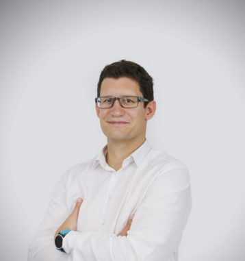 Portrait d'un collaborateur Avanci directeur conseil Data & CRM